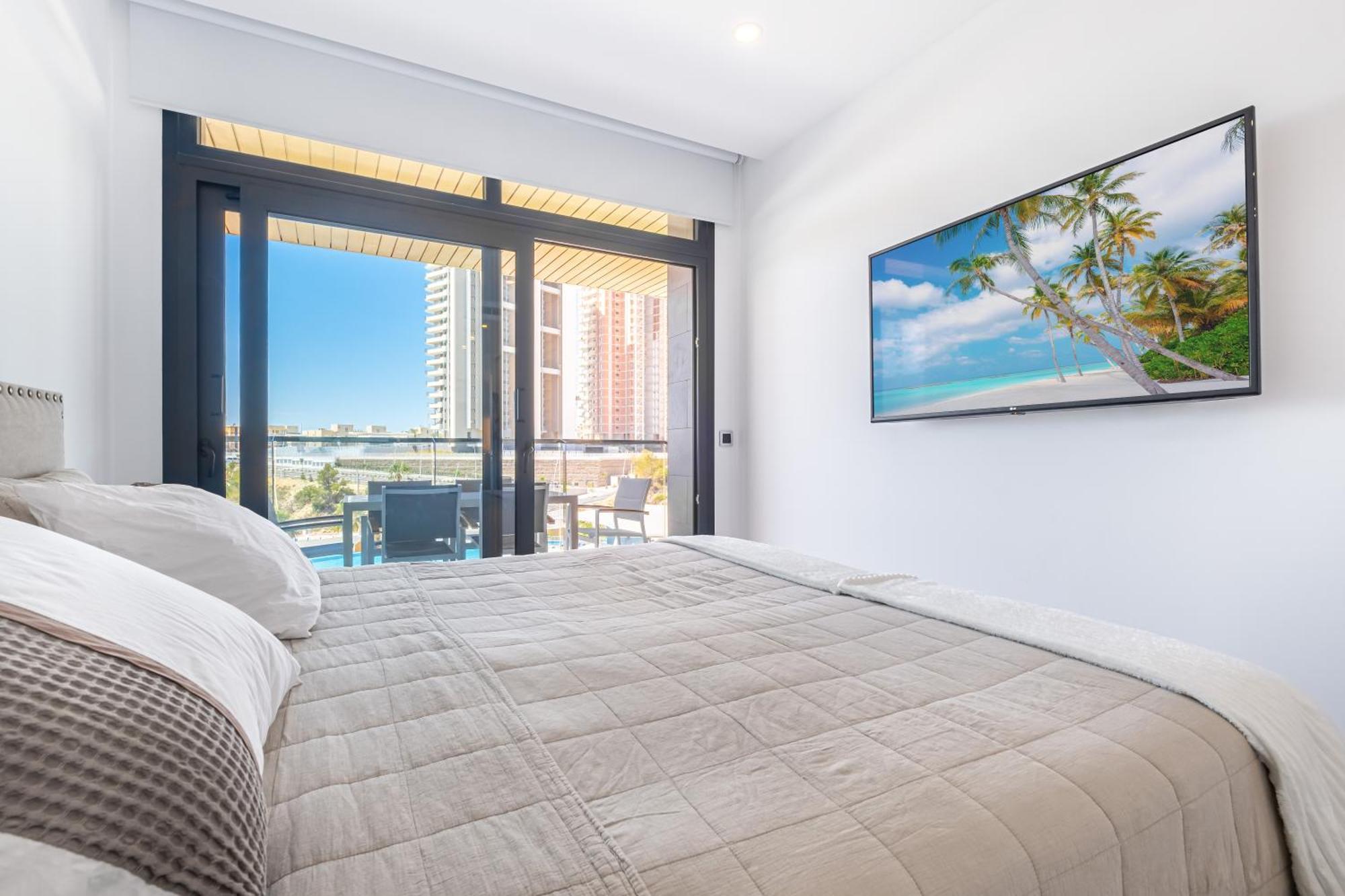 Sunset Waves Siesta Apartment Benidorm