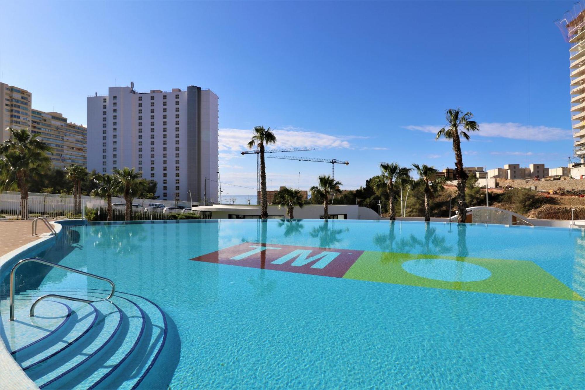 Sunset Waves Siesta Apartment Benidorm